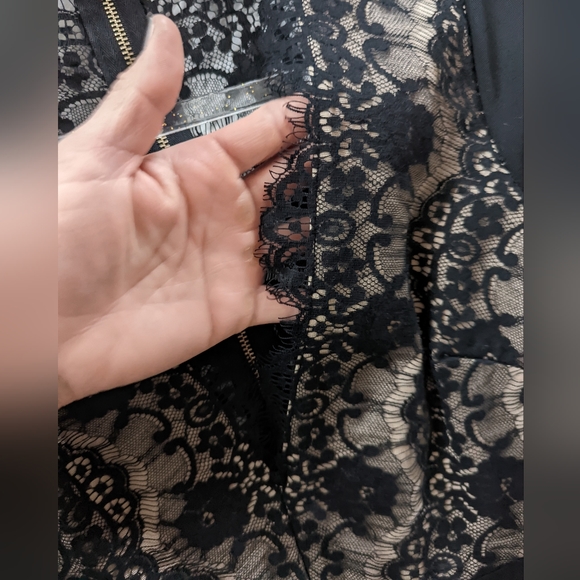 Bebe dress - Picture 8 of 8